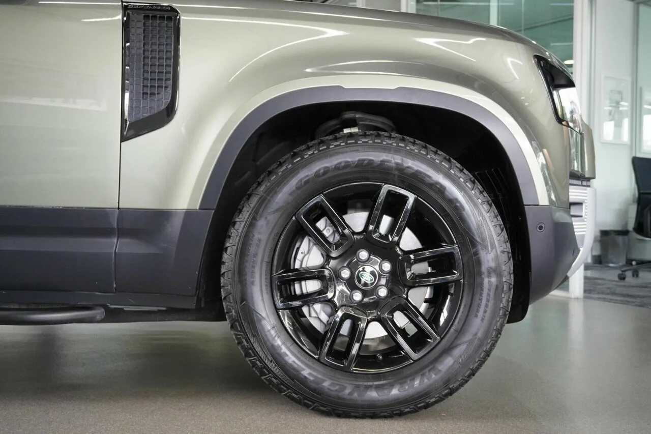 2023 Land Rover Defender 110 D300 AWD SE L663 23.5MY, photo 19