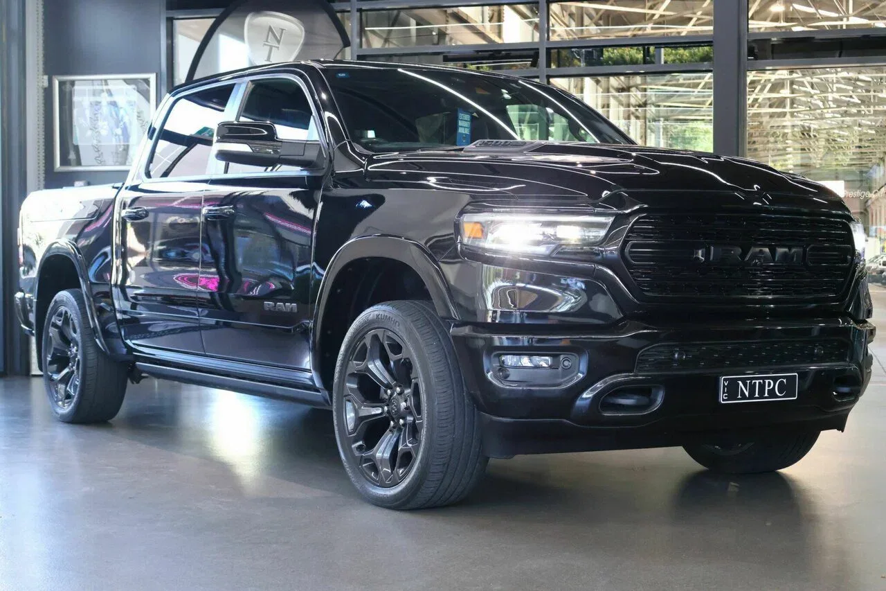 2021 RAM 1500 Limited Crew Cab SWB RamBox DT MY22, photo 25