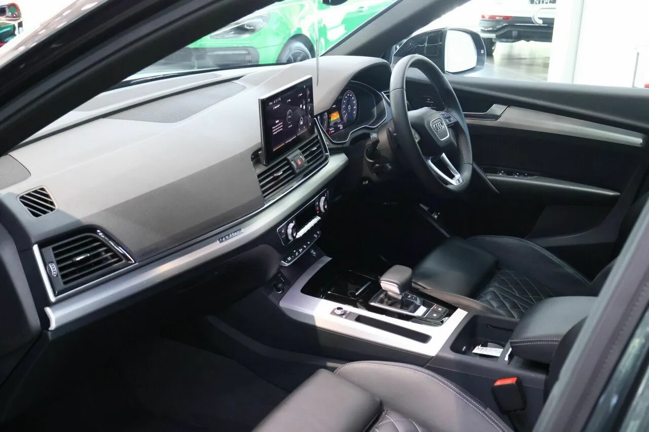 2024 Audi Q5 55 TFSI e Sportback S tronic S Line quattro ultra FY MY24, photo 14