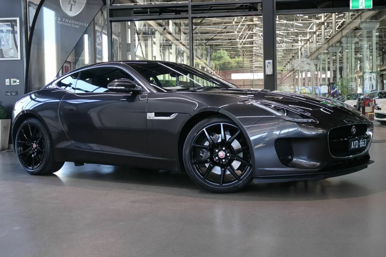 2018 Jaguar F-TYPE Coupe X152 19.5MY, photo 1