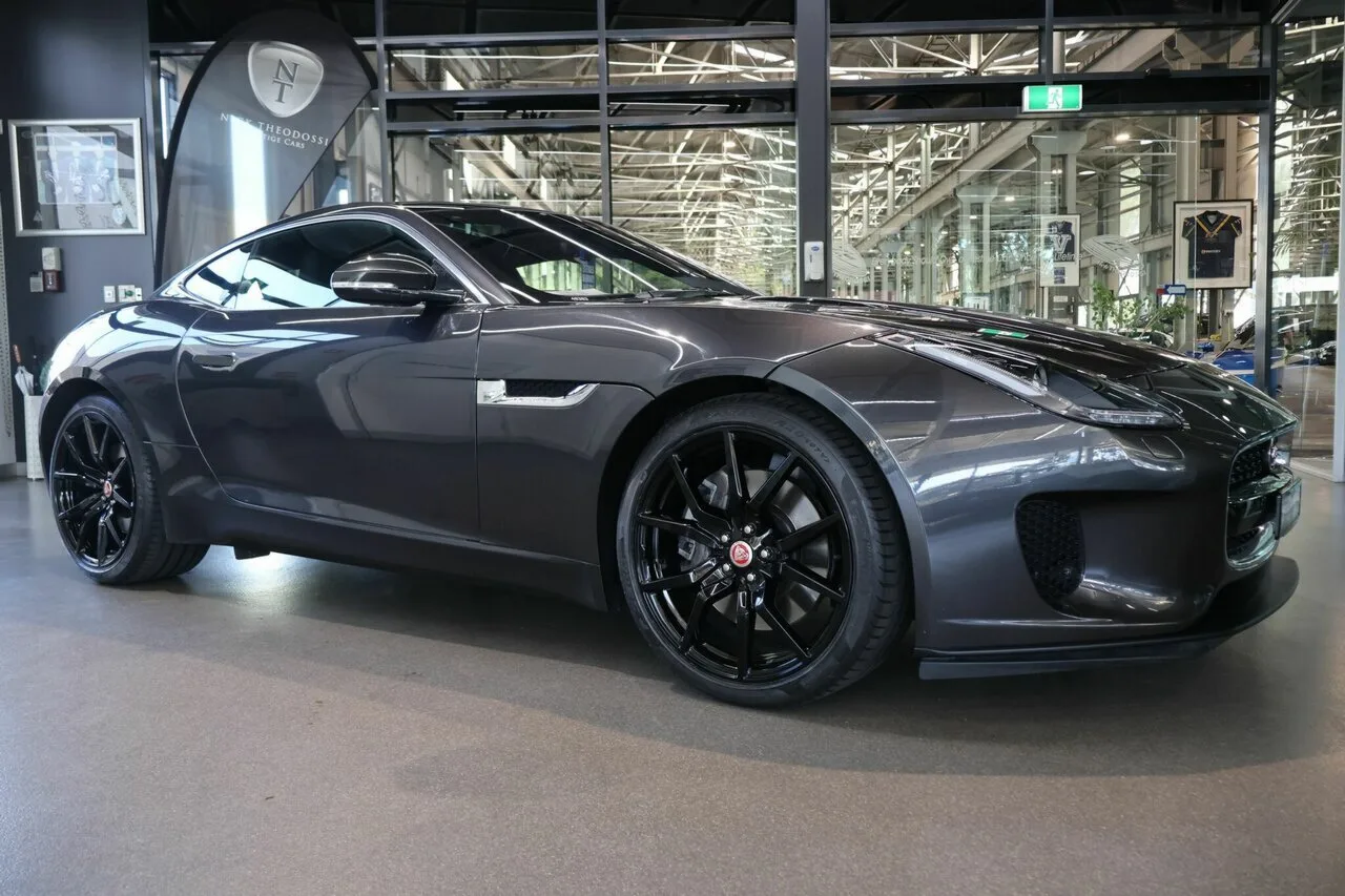 2018 Jaguar F-TYPE Coupe X152 19.5MY, photo 4