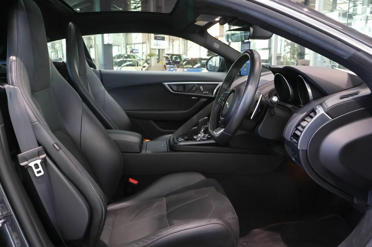 2018 Jaguar F-TYPE Coupe X152 19.5MY, photo 5