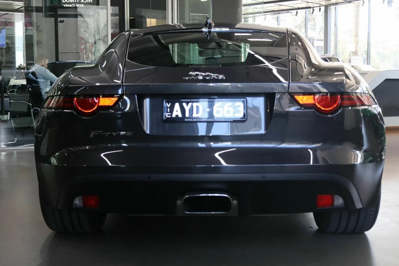 2018 Jaguar F-TYPE Coupe X152 19.5MY, photo 8