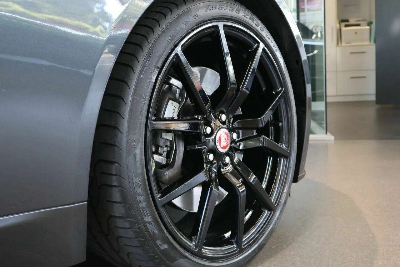 2018 Jaguar F-TYPE Coupe X152 19.5MY, photo 15