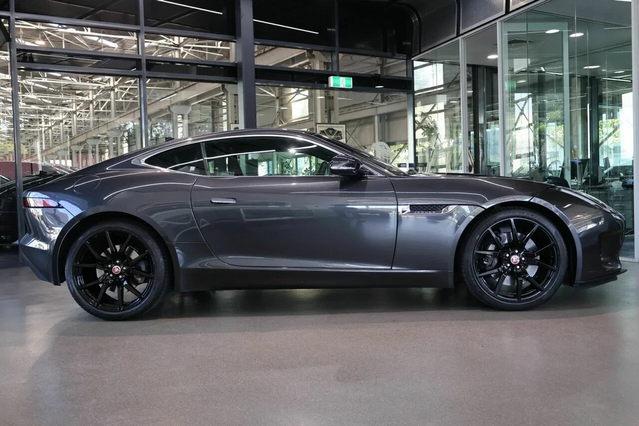 2018 Jaguar F-TYPE Coupe X152 19.5MY, photo 19