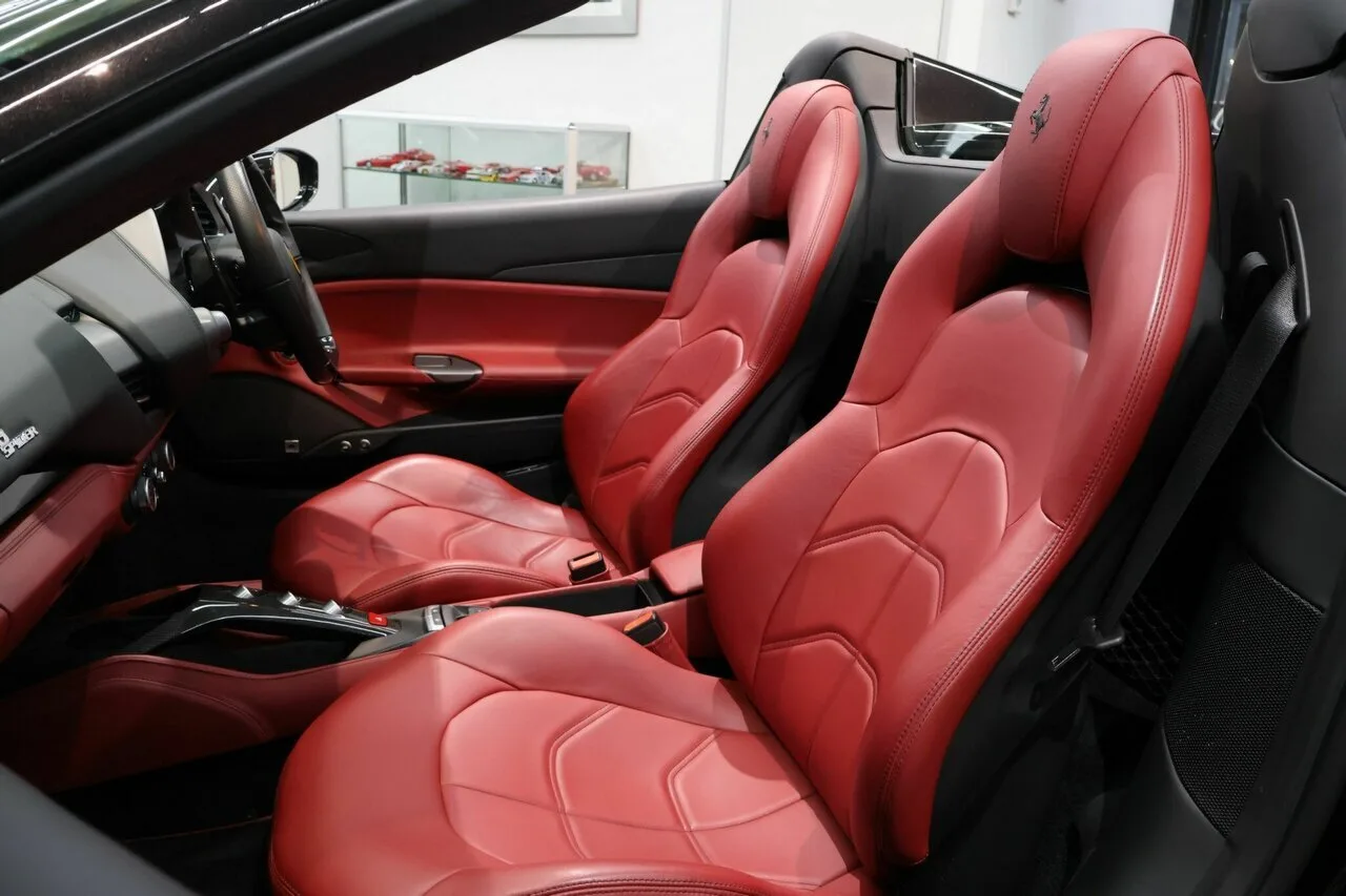 2017 Ferrari 488 Spider DCT F142M, photo 15