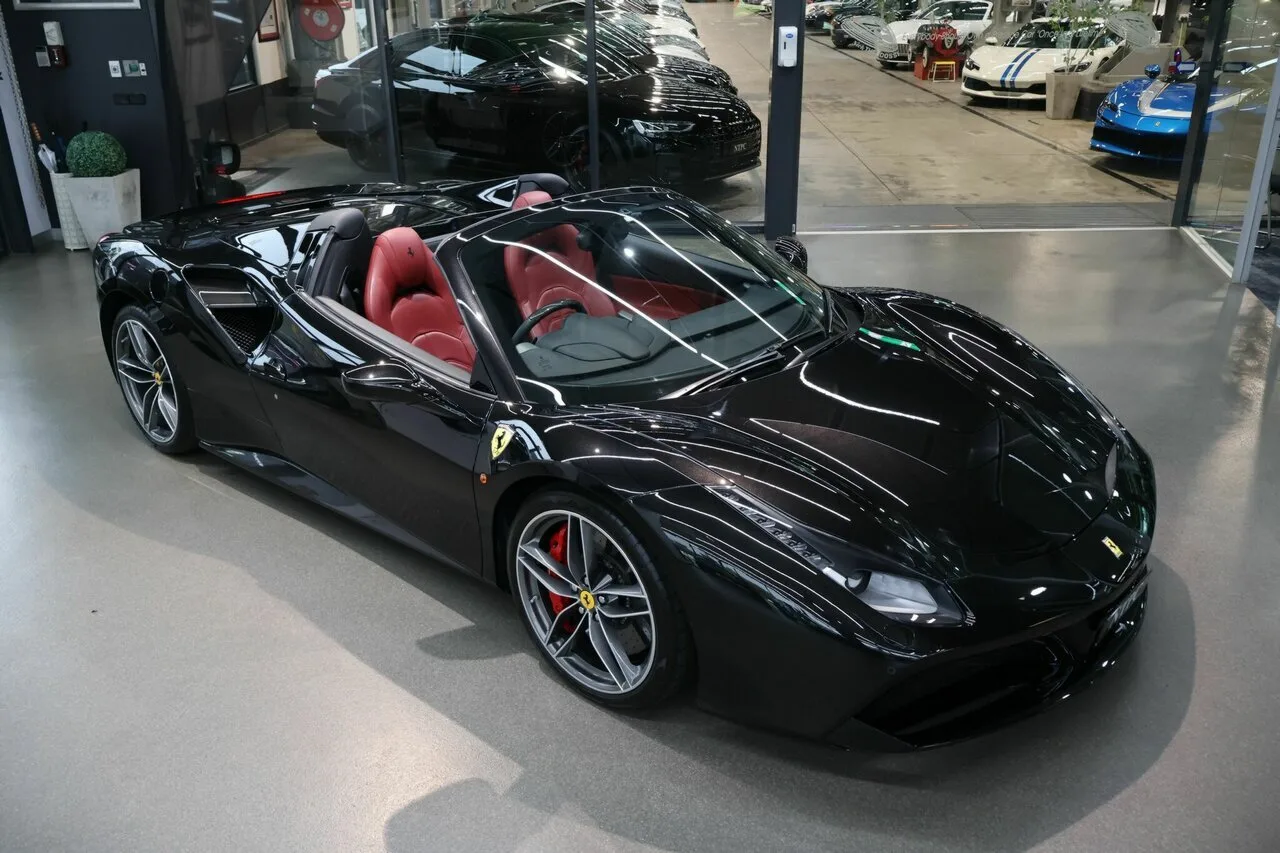2017 Ferrari 488 Spider DCT F142M, photo 25