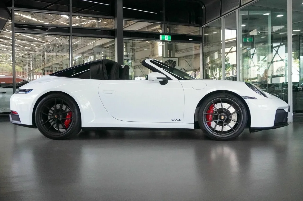 2025 Porsche 911 Targa 4 PDK AWD GTS 992 II MY26, photo 4