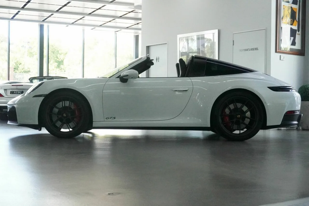 2025 Porsche 911 Targa 4 PDK AWD GTS 992 II MY26, photo 12
