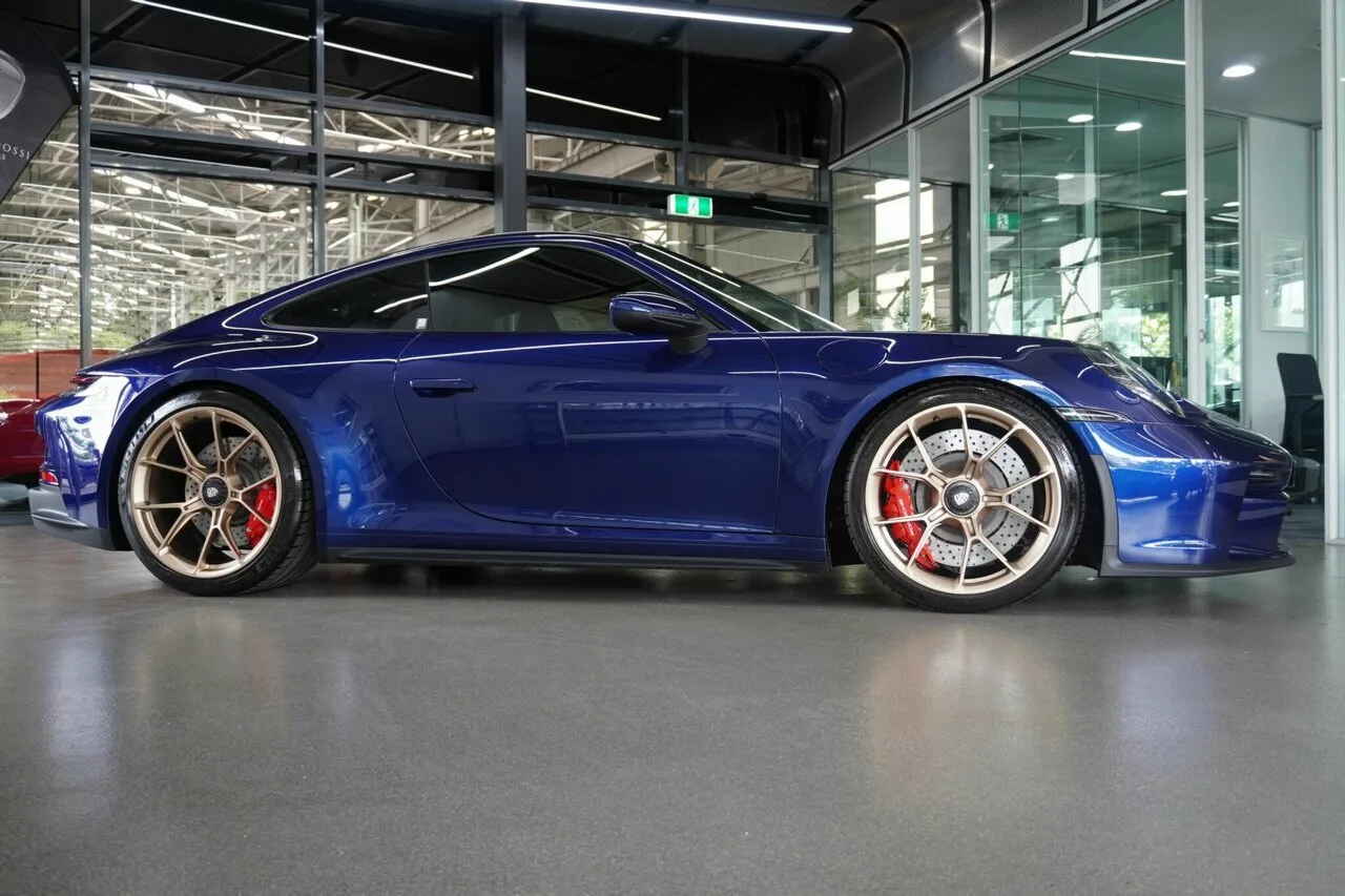 2022 Porsche 911 GT3 with Touring Package PDK 992 MY22, photo 4