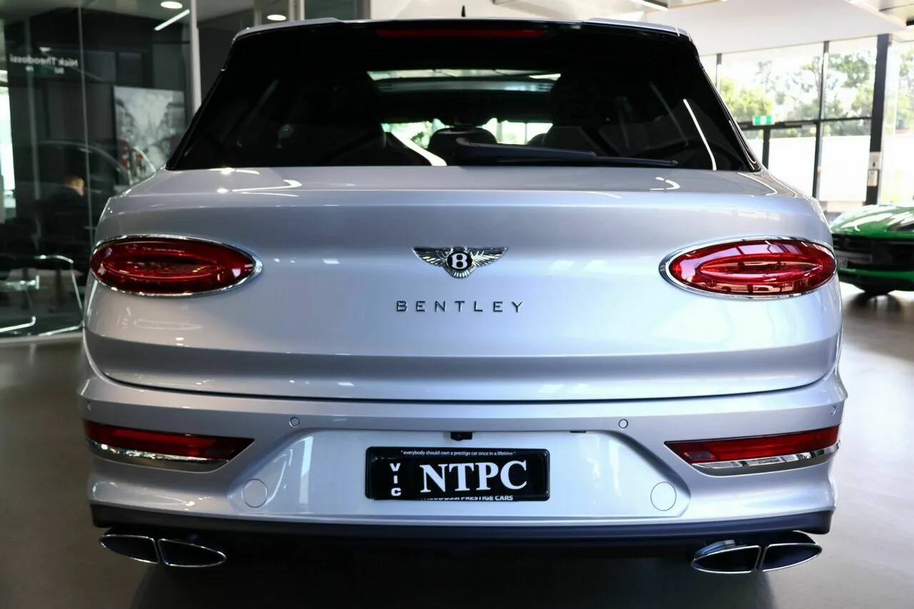 2026 Bentley Bentayga V8 AWD 4V MY26, photo 8