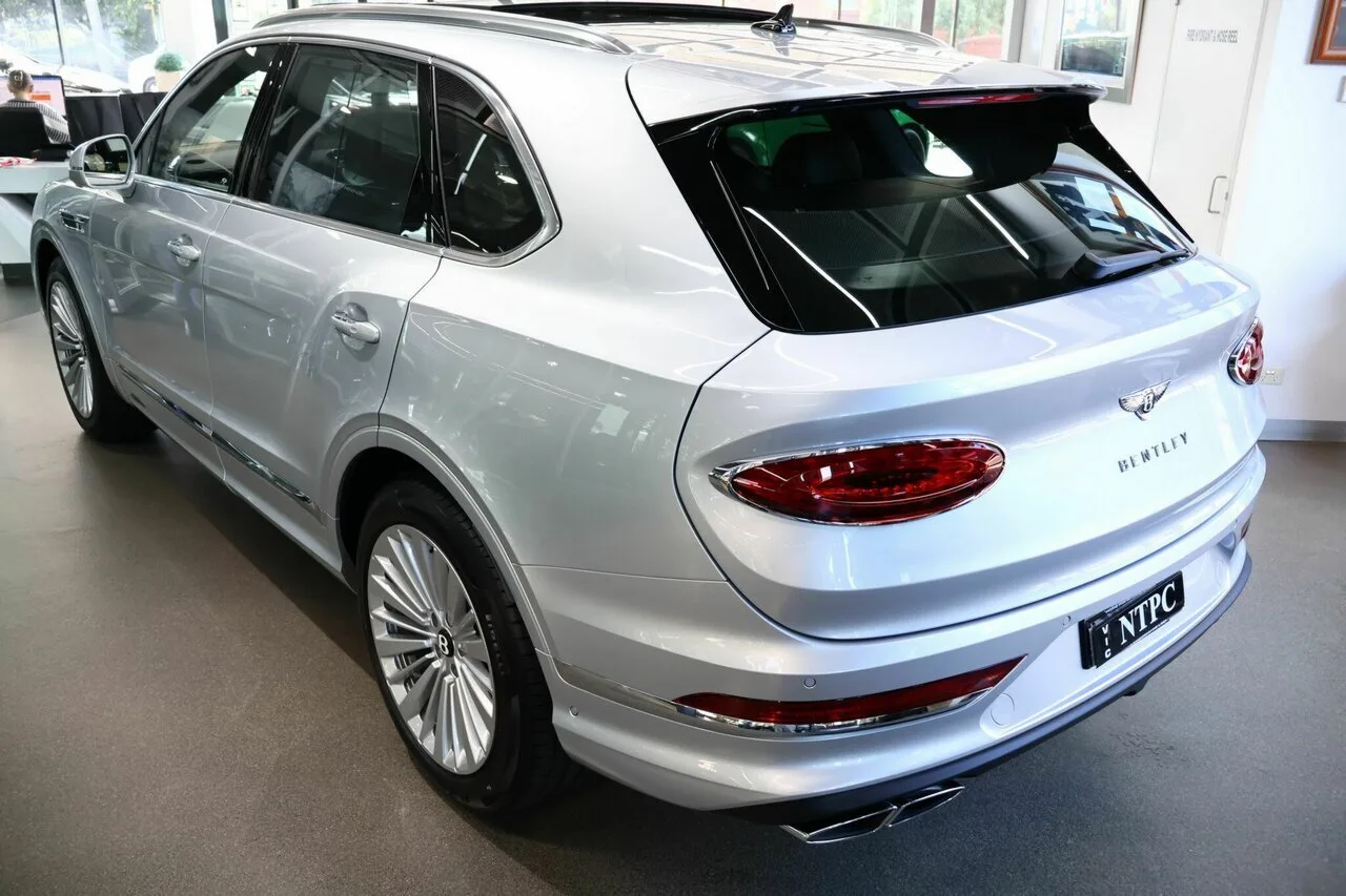 2026 Bentley Bentayga V8 AWD 4V MY26, photo 13